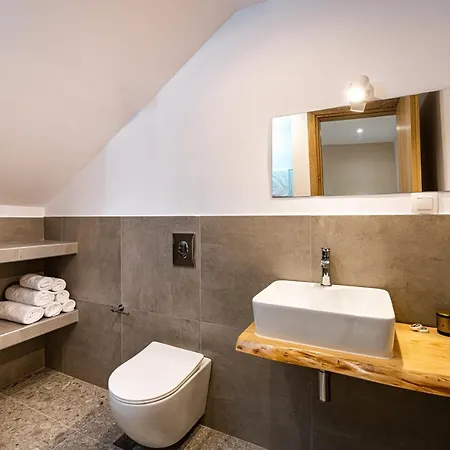 Vardakis House - 5 Minutes From The Famous Shipwreck By Mana Gers וילה